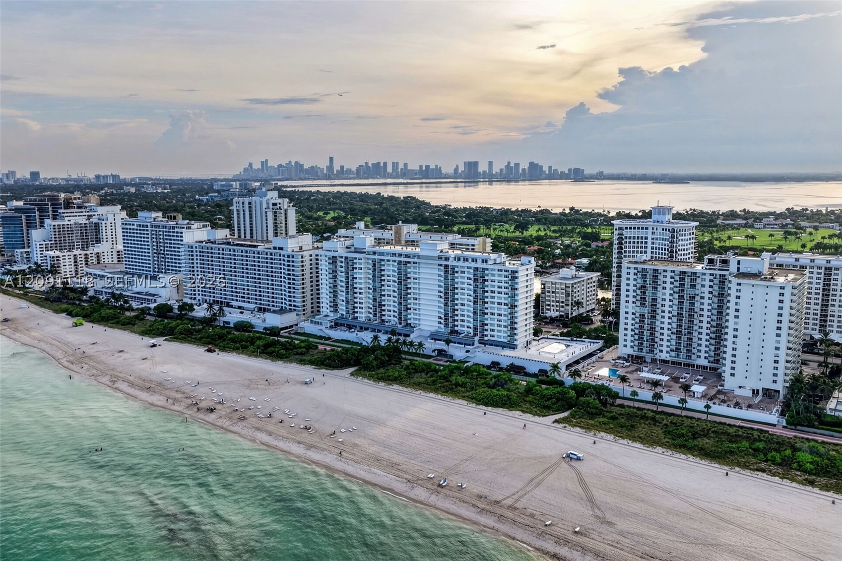5601 Collins ave 1716