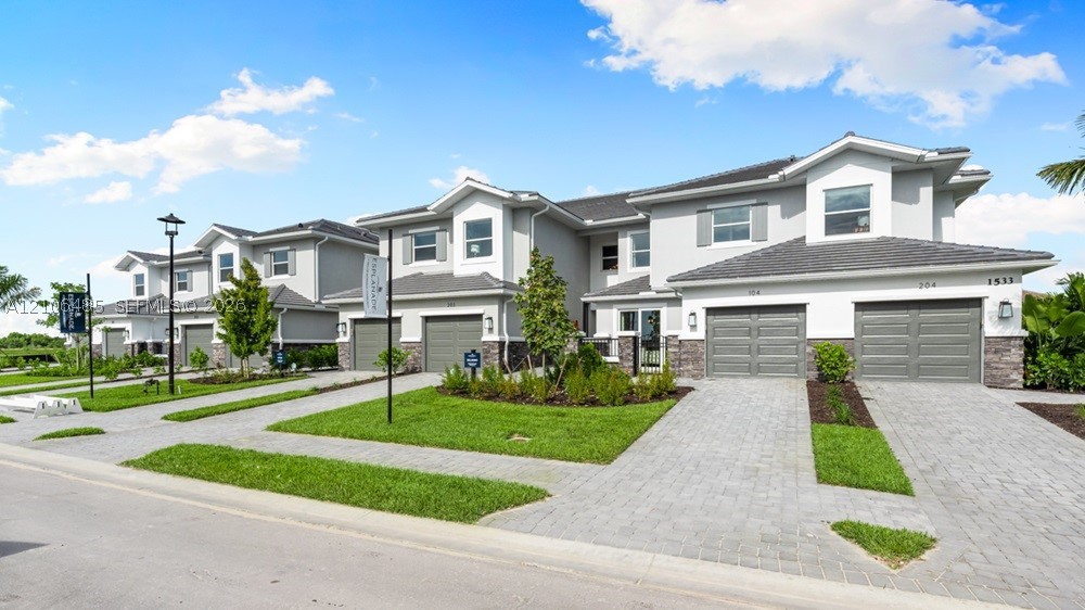 15349 Giardino Drive Unit 101