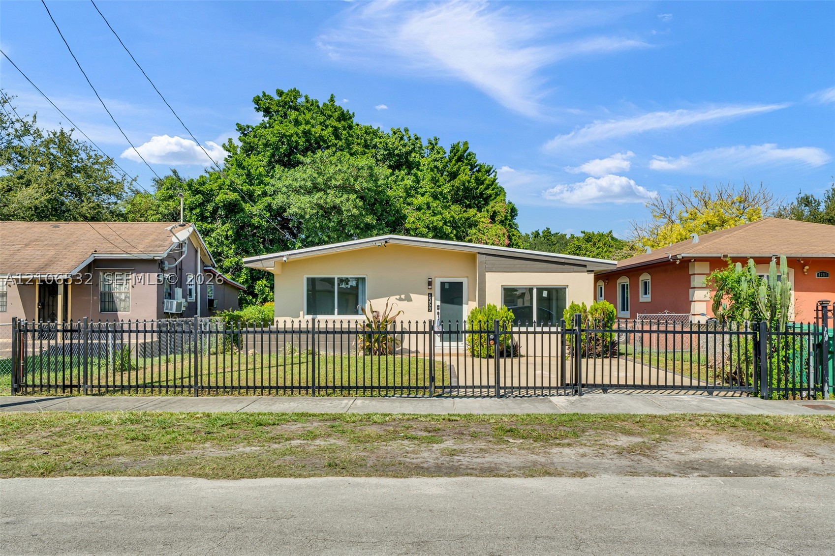 1359 NW 75th Ter