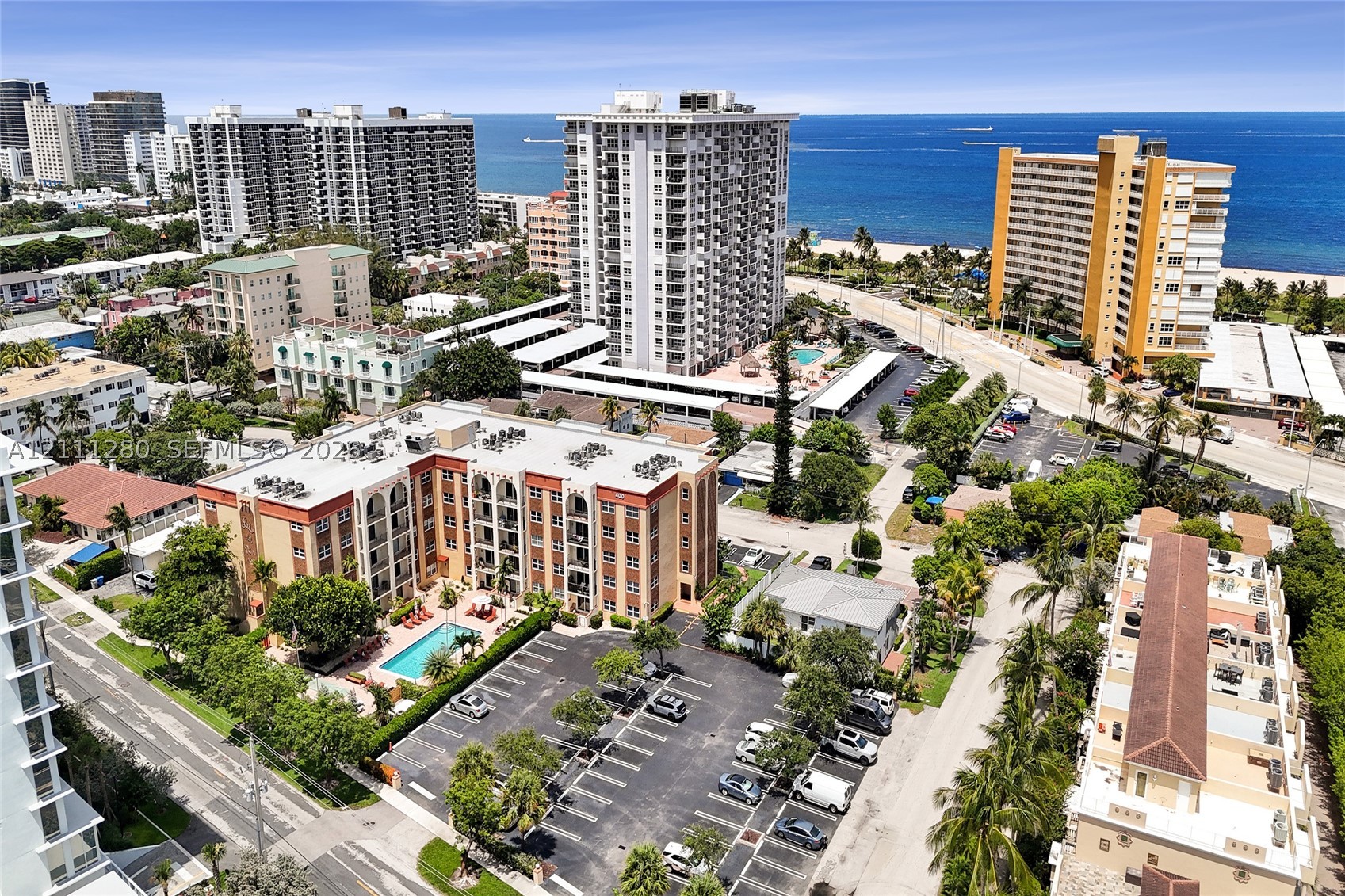 400 N Riverside Dr 305