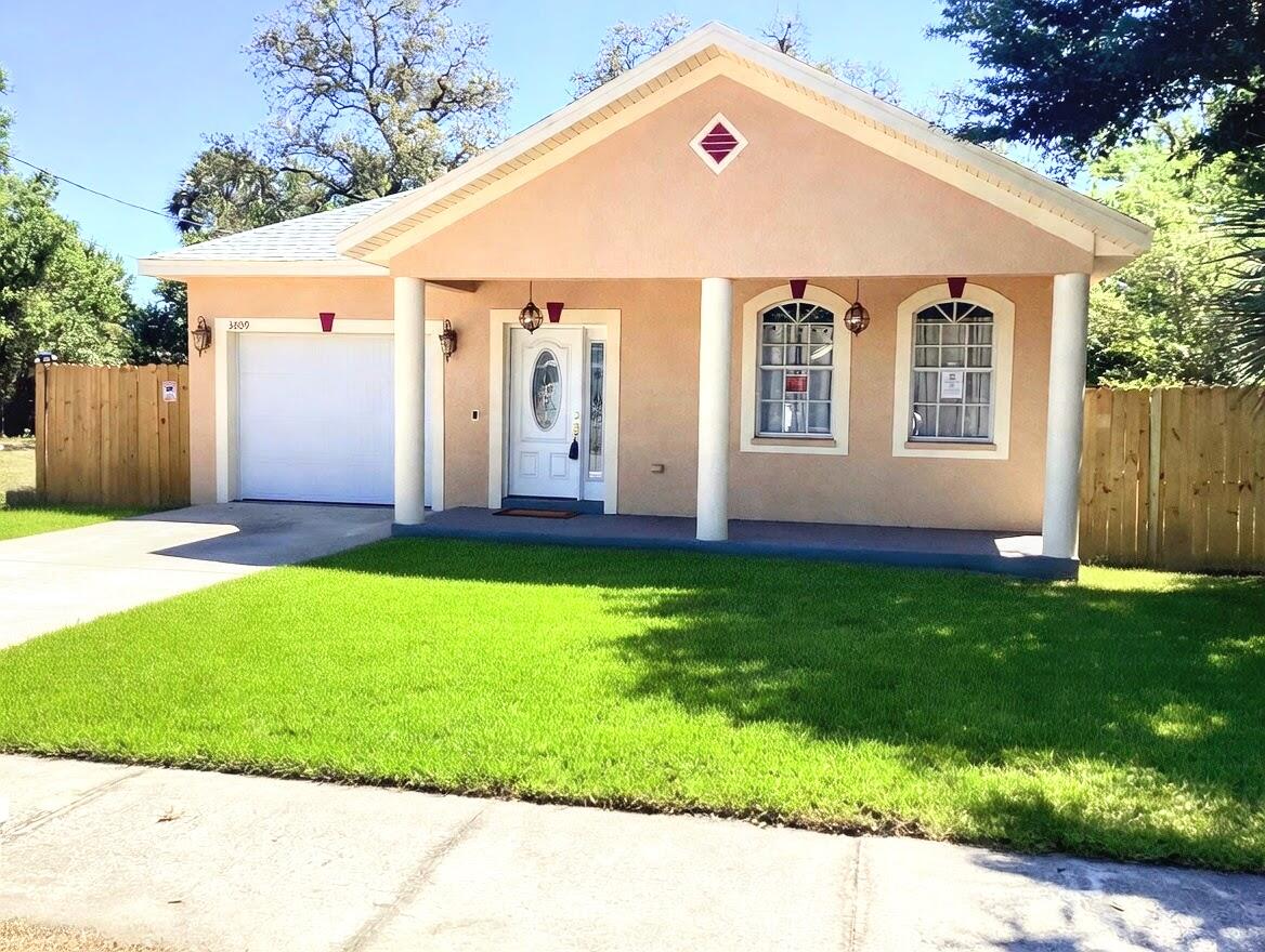 3809 N Whittier Street