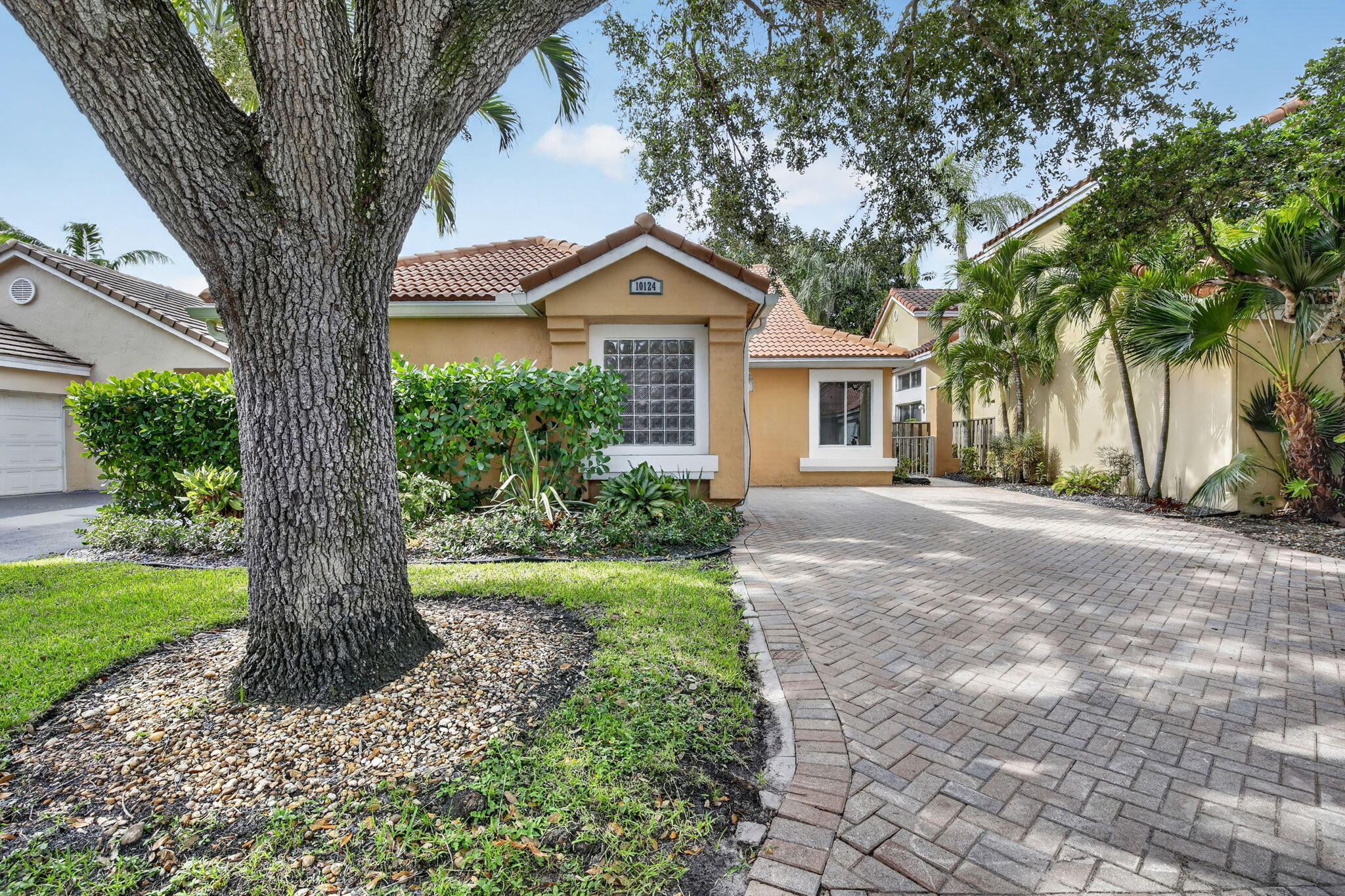 10124 NW 4th Street