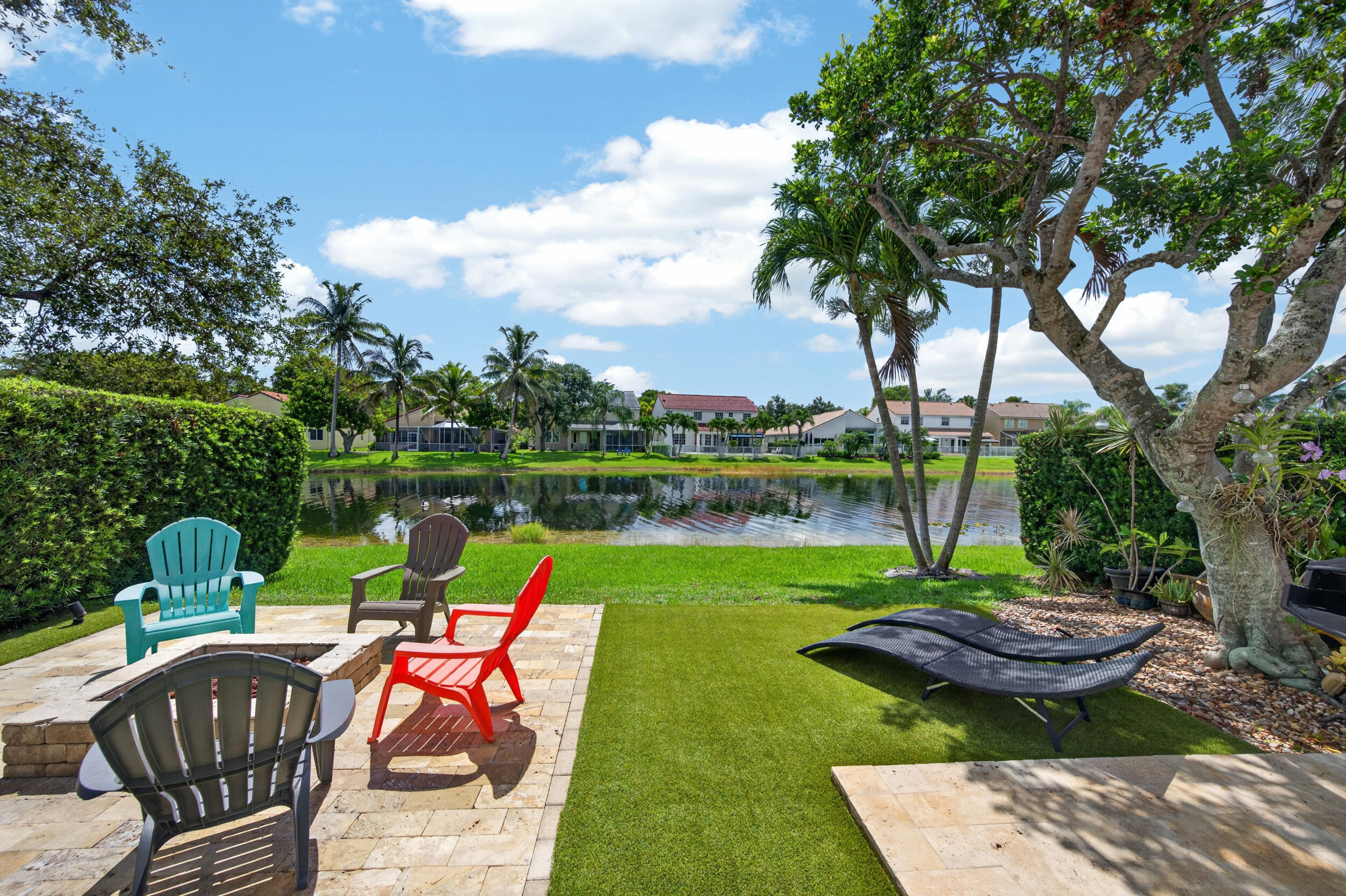 229 E Bayridge Drive