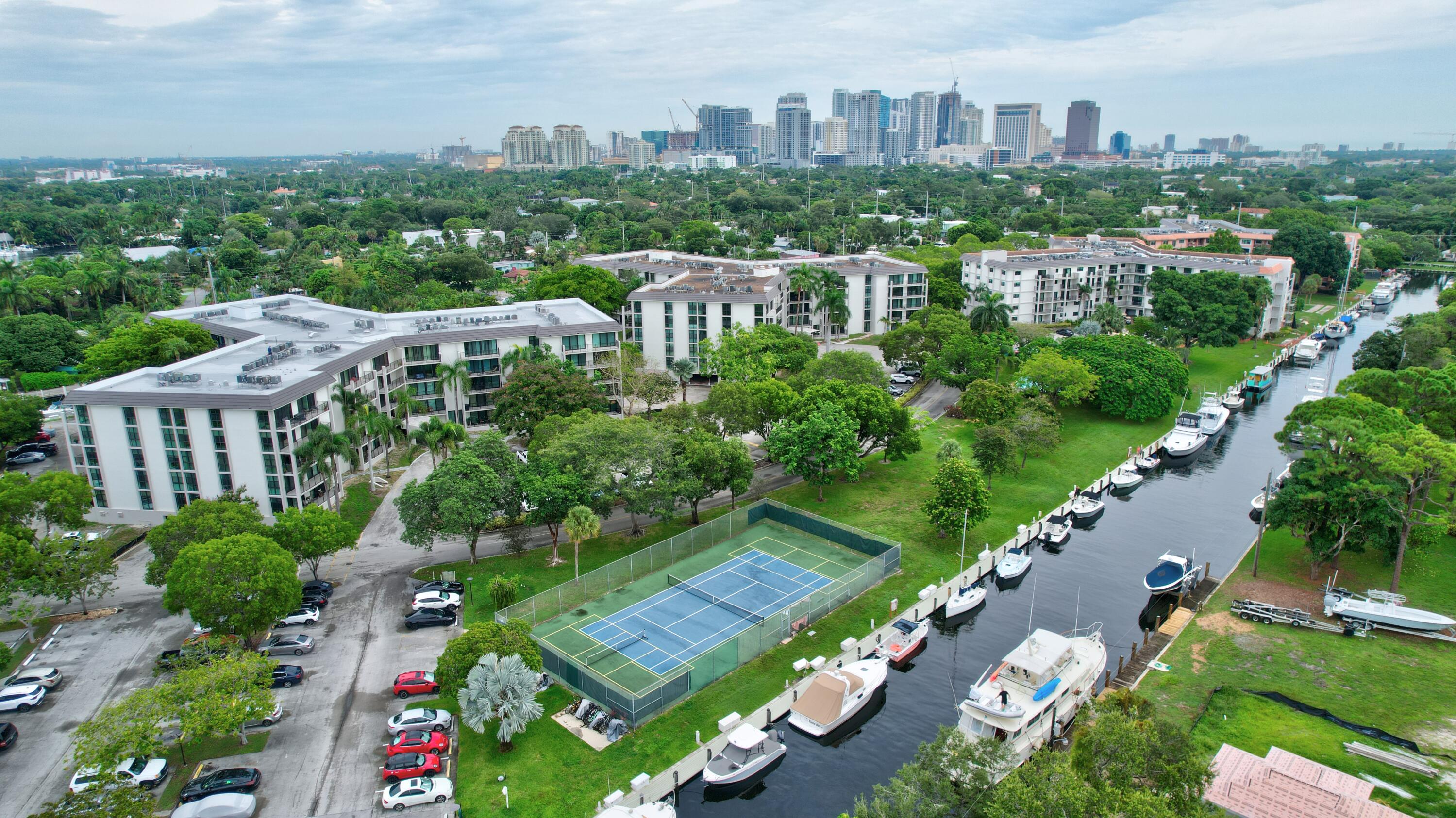 1101 River Reach Drive 415