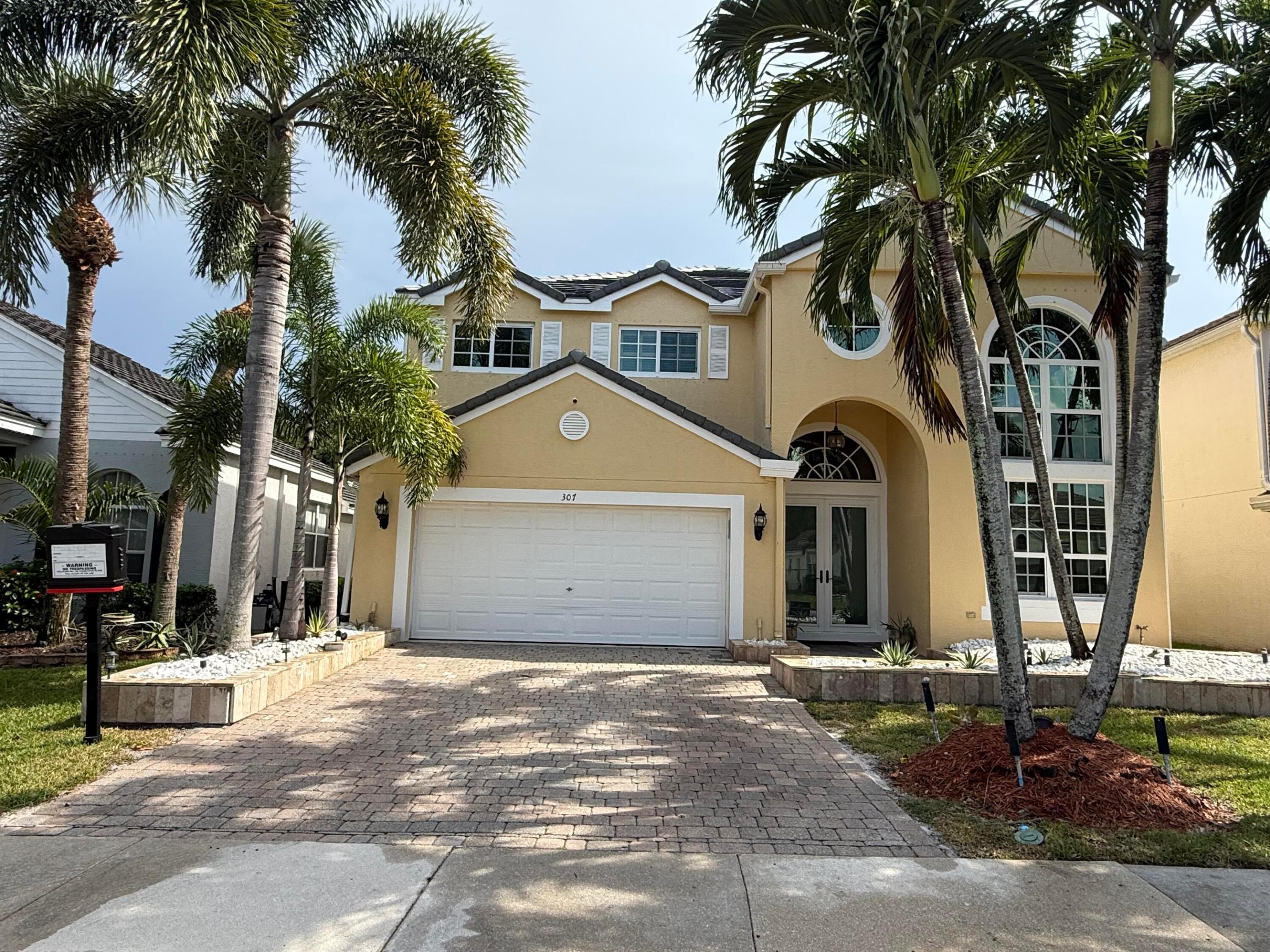 307 BERENGER Walk