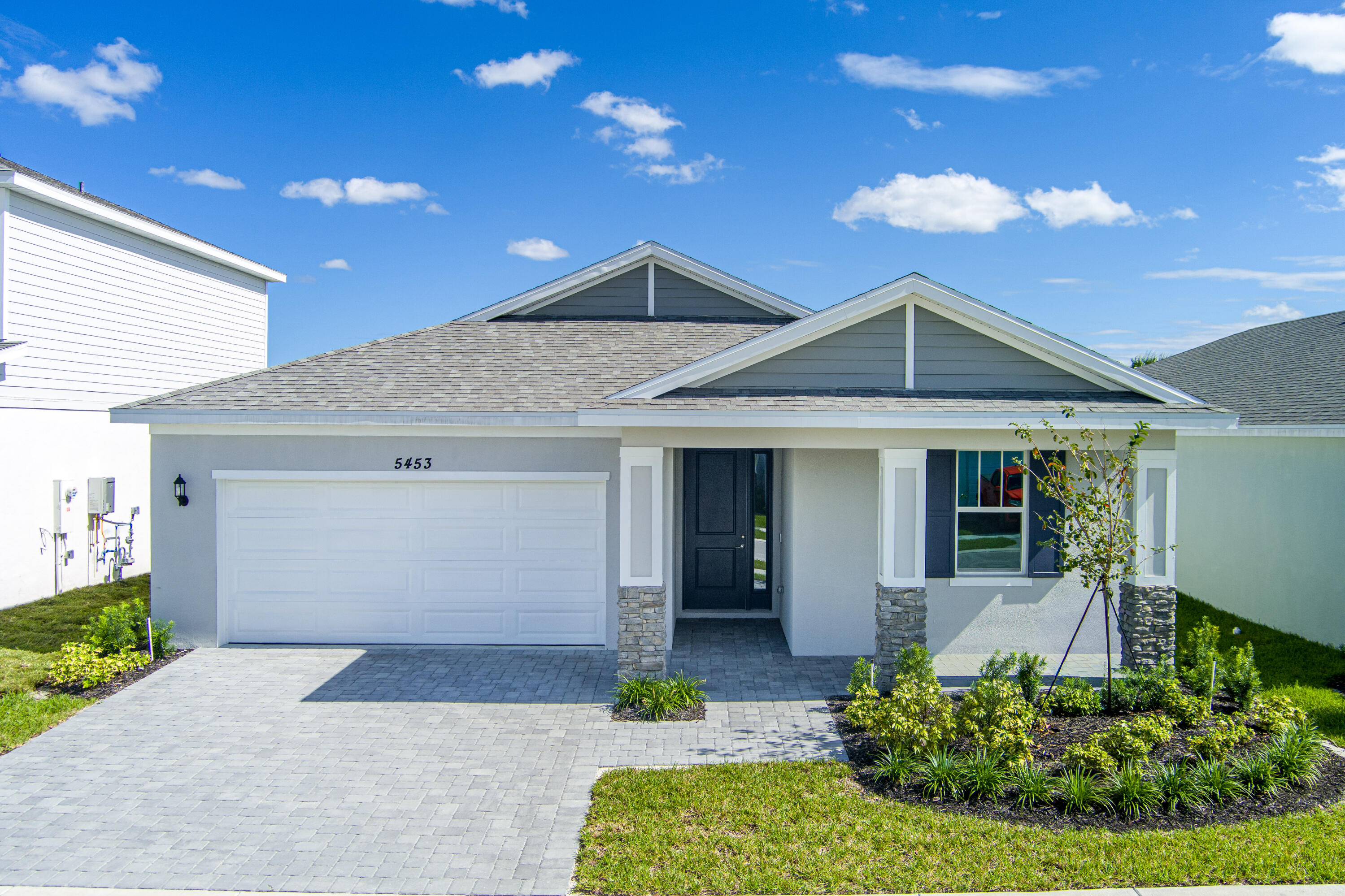 5453 NW Camberly Court