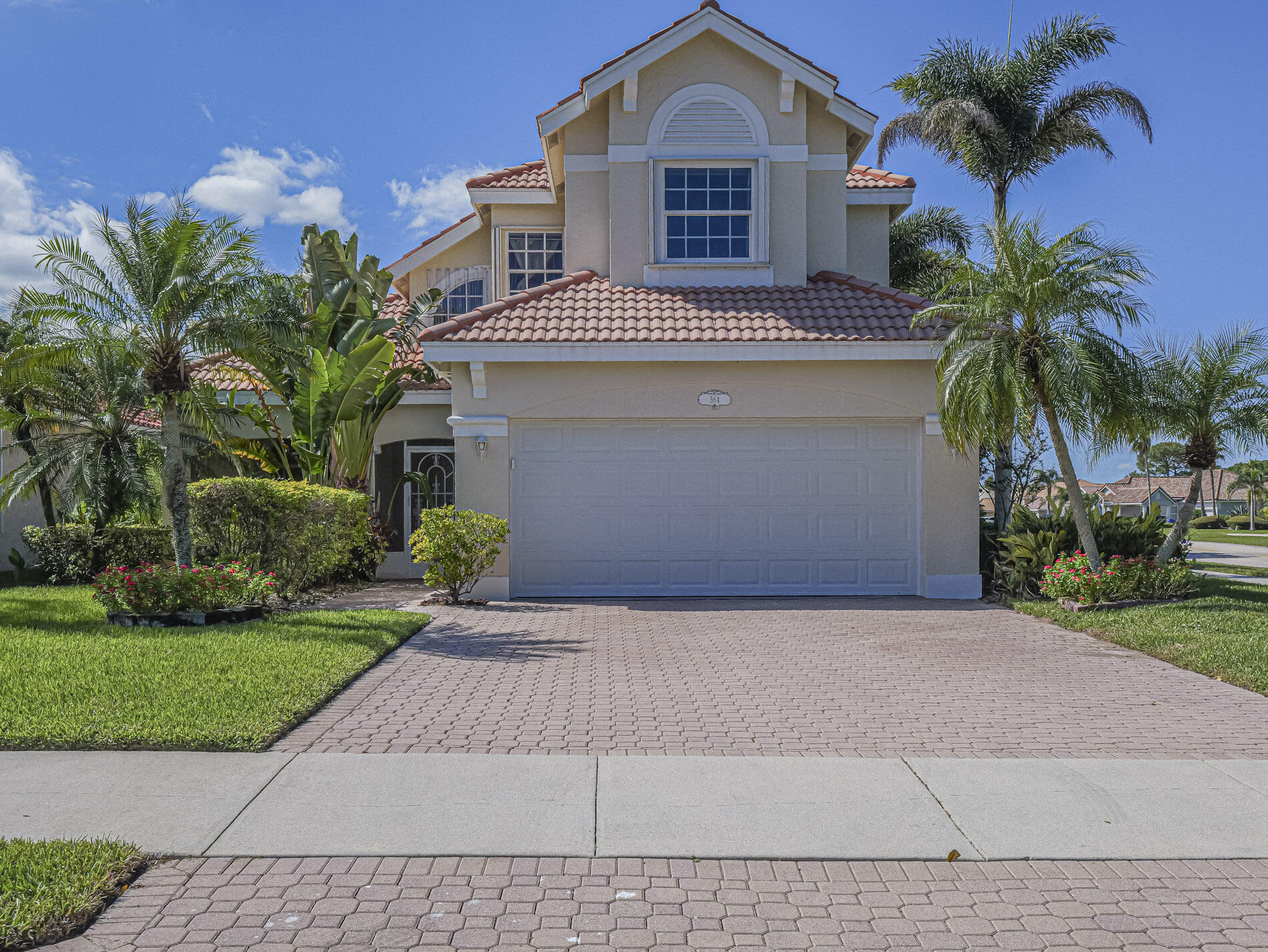 564 SW SAINT KITTS Cove